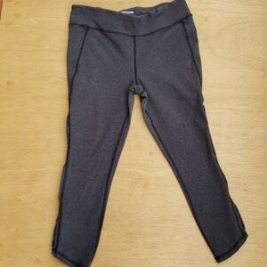 𝅺FOREVER 21 Capris Workout Leggings